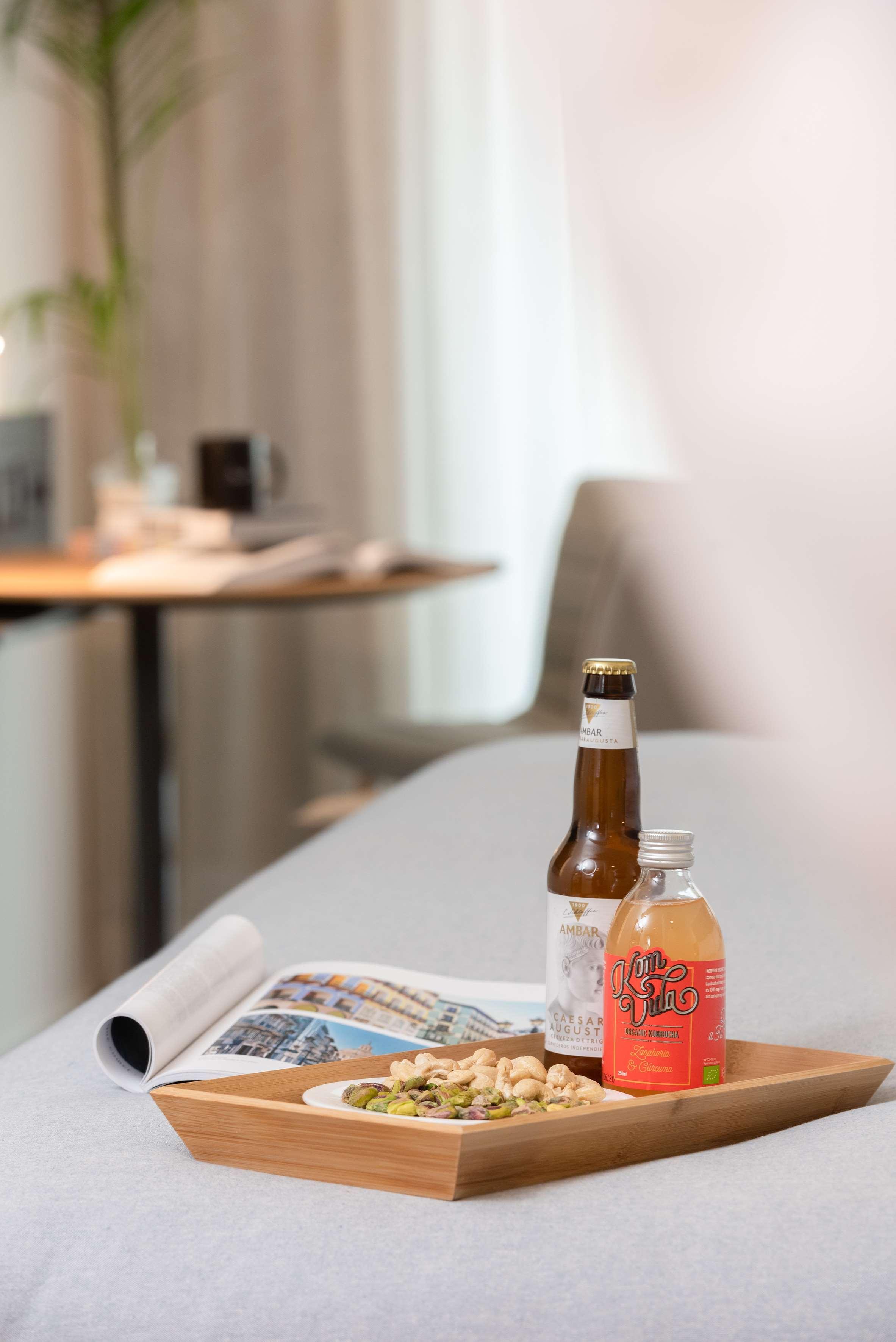 Innside By Melia Zaragoza Eksteriør bilde
